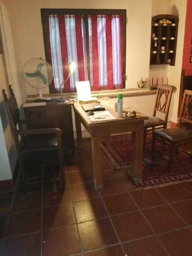 Beb Le Case Rosse Bed and Breakfast Verucchio Exteriör bild